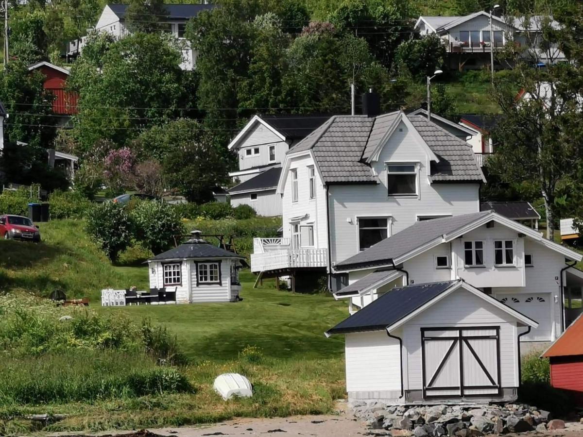 Visit Leif At Senja Apartment Gibostad Exterior photo
